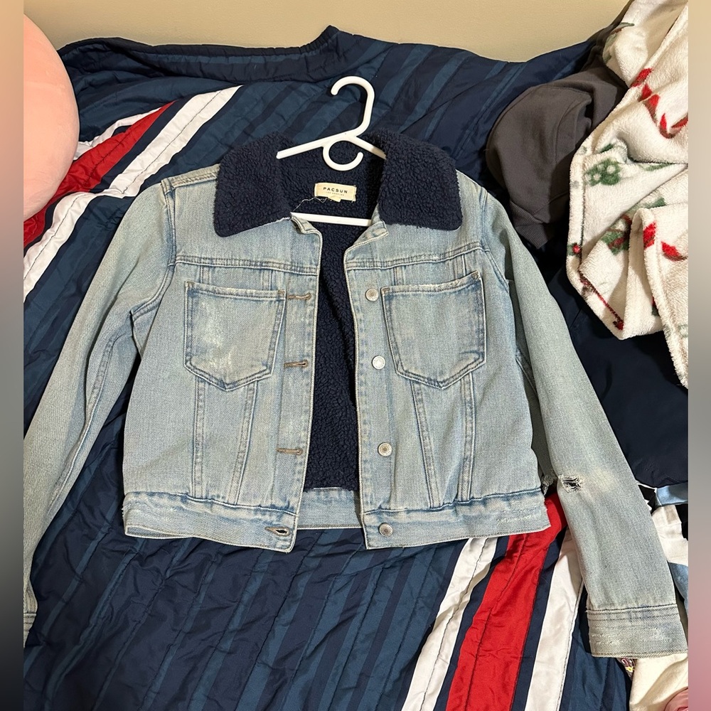 Pacsun Jean jacket ￼